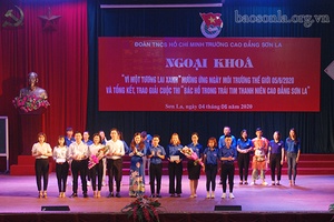 Đoàn Trường Cao đẳng Sơn La: Ngoại khóa “Vì một tương lai xanh” hưởng ứng Ngày môi trường thế giới