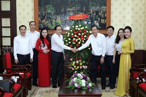 Xây dựng nền báo chí cách mạng giàu tính chiến đấu, nhân văn