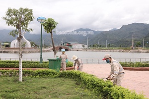 Để vùng đất Phù Hoa luôn xanh - sạch - đẹp       