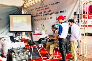 "NGÀY HỘI 4S" CÙNG HỆ THỐNG HEAD HÙNG MẠNH