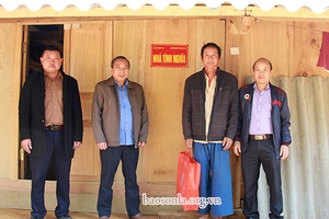 Xóa nhà tạm - tạo động lực thoát nghèo               