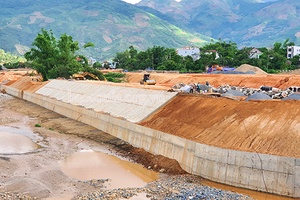 Tháo gỡ khó khăn cho các doanh nghiệp xây dựng bị ảnh hưởng dịch COVID-19 