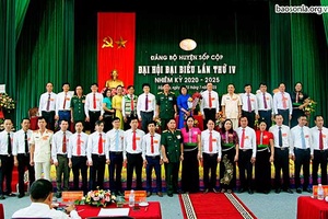 Đại hội đại biểu Đảng bộ huyện Sốp Cộp lần thứ IV thành công tốt đẹp