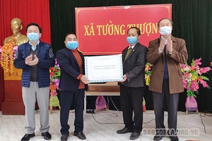 Sở Thông tin và Truyền thông thăm chúc Tết xã Tường Thượng