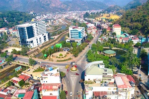 Đầu tư đồng bộ kết cấu hạ tầng kinh tế - xã hội