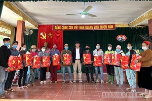 Cục Thuế tỉnh Sơn La làm việc với huyện Bắc Yên và Phù Yên