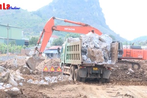 Đầu xuân trên công trường tuyến tránh Thành phố