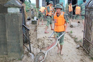 Quan tâm, chăm lo các gia đình chính sách