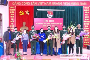 Đại hội điểm Chi đoàn Đồn Biên phòng Cửa khẩu Lóng Sập 