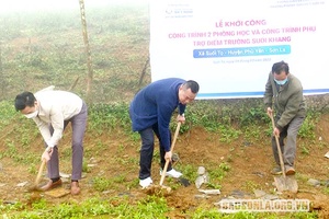 Khởi công xây dựng nhà lớp học tại điểm trường tiểu học bản Suối Khang