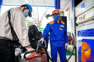 Xử lý nghiêm hành vi trục lợi, “ăn theo” giá xăng dầu