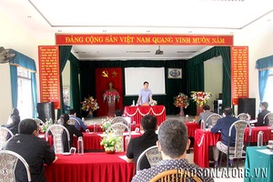 Thành phố: Gặp mặt, đối thoại với nông dân xã Chiềng Xôm