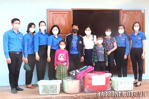 Chương trình “Ngày đoàn viên - Hành trình tháng 3 biên giới”