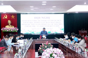 Hội nghị giao ban với các cơ quan tham mưu, giúp việc Tỉnh ủy, Ủy ban Mặt trận Tổ quốc Việt Nam tỉnh và các tổ chức chính trị - xã hội tỉnh