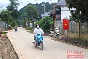 Hiệu quả những công trình "Thắp sáng làng quê" 