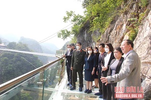 Đẩy nhanh tiến độ dự án Khu du lịch Mộc Châu Island