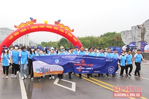 Lễ phát động chặng 4 chương trình “Những bước chân vì cộng đồng”