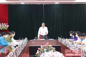 Tiếp tục thực hiện Nghị quyết số 18 và 19 của Đảng bảo đảm hiệu quả, thiết thực