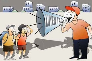 Lật tẩy chiêu trò bôi nhọ, kích động