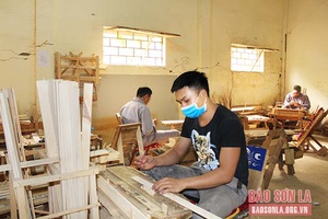 Nâng cao nhận thức, hành vi xử sự theo pháp luật