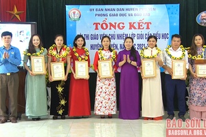 52 thí sinh đạt danh hiệu giáo viên chủ nhiệm lớp giỏi cấp tiểu học