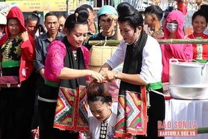 “Tẳng cẩu” - văn hóa truyền thống trong đời sống hiện đại