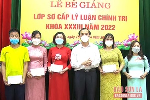 Đổi mới, nâng cao chất lượng bồi dưỡng cán bộ cơ sở