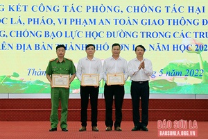 Thực hiện nghiêm quy định của pháp luật liên quan đến học đường