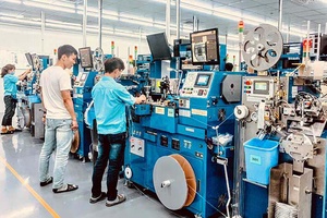 Sản xuất công nghiệp phục hồi
