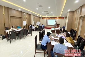 Tập huấn kỹ năng quản lý tài chính cho các mô hình quản lý rừng cộng đồng