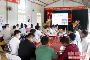 Tập huấn quản lý các hệ thống mó nước, công trình cấp nước sinh hoạt