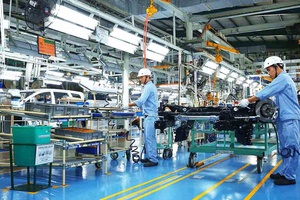 S&P nâng xếp hạng tín nhiệm dài hạn của Việt Nam lên mức BB+