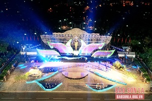 Gần 2.000 nghệ sỹ, diễn viên tham gia biểu diễn tại khai mạc Festival trái cây và sản phẩm OCOP Việt Nam năm 2022