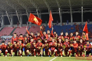 Tặng Huân chương Lao động cho các vận động viên có thành tích cao tại SEA Games 31