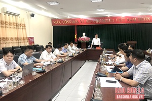 Đồng chí Chủ tịch UBND tỉnh làm việc tại huyện Mường La