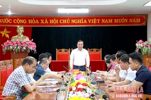 Ký cam kết bảo đảm tiến độ xây dựng công trình