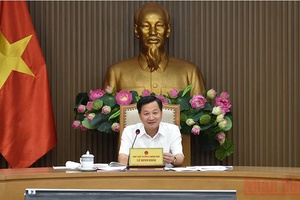 Kiểm soát chặt các mặt hàng nhà nước định giá, bảo đảm nguồn cung xăng dầu