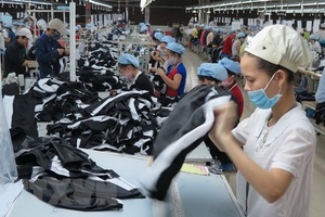 Bài 2: Kiểm soát, định hướng phát huy vai trò kinh tế tư nhân cho mục tiêu chủ nghĩa xã hội