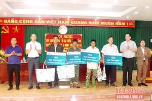 BIDV Sơn La hỗ trợ kinh phí xóa 4 nhà tạm 