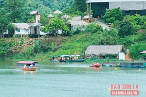 Phù Yên diễn tập ứng phó bão lũ và tìm kiếm cứu nạn 