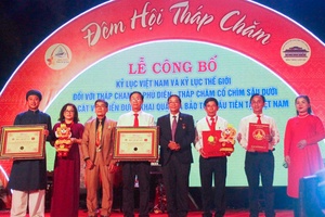 Xác lập kỷ lục Việt Nam và kỷ lục thế giới đối với tháp Champa Phú Diên