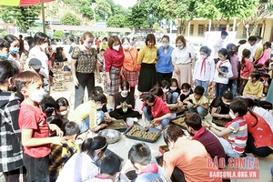 Bảo tồn rừng tự nhiên do cộng đồng quản lý ở Vân Hồ