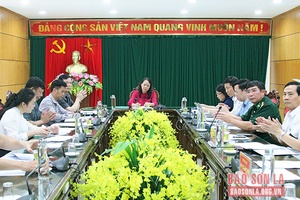 Đoàn công tác của Ủy ban Dân tộc thăm và làm việc tại Sơn La