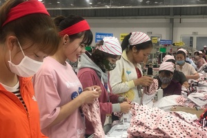 Quyền của lao động nữ trong doanh nghiệp