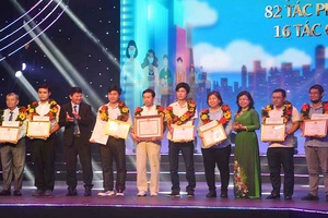 Trao giải cho 68 tác phẩm văn học, nghệ thuật đề tài phòng, chống Covid-19