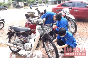 Đồng hành với các sỹ tử