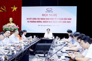 Tăng cường công tác ngoại giao kinh tế