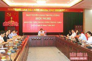 Hội nghị báo cáo viên Trung ương tháng 7 năm 2022