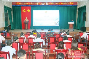 Đổi mới hoạt động công đoàn, đẩy mạnh các cuộc vận động và phong trào thi đua