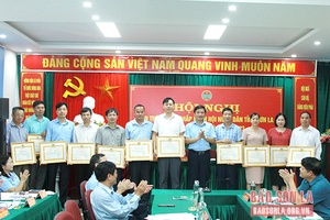 Đẩy mạnh phong trào nông dân thi đua SXKD giỏi